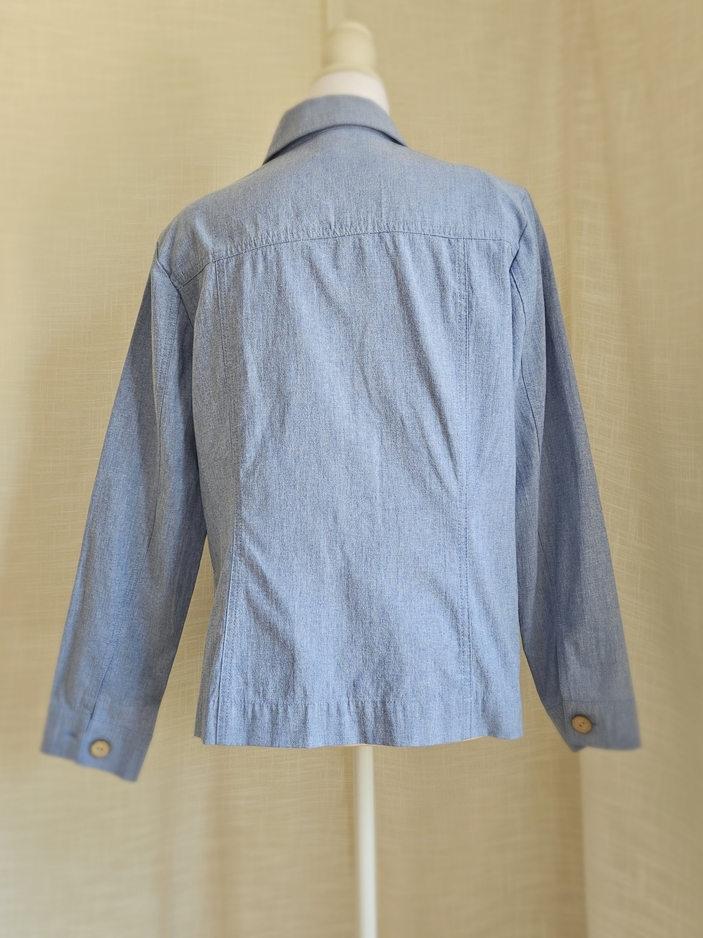 Draper’s & Damon’s Blue Chambray Pintuck Button Up Jacket Top Medium - Picture 5 of 16